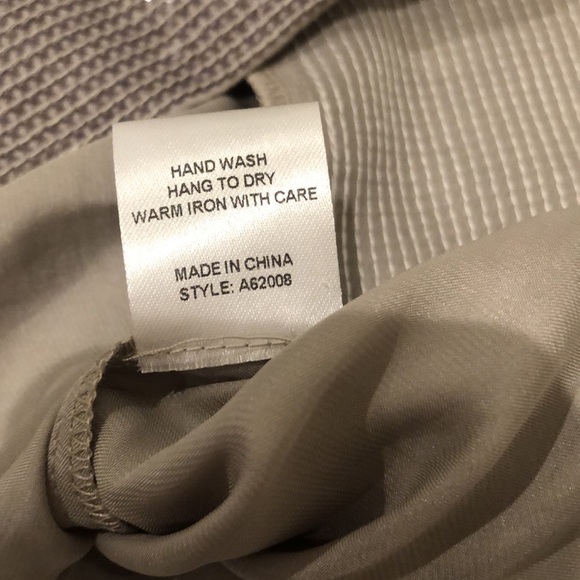 NWOT AUNT WANDA SILKY Sequin Top S/M - Picture 12 of 12